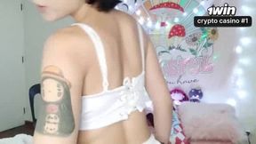 Gostas do meu corpinho? Tenho algo super quente para ti nesta cena de gonzo!