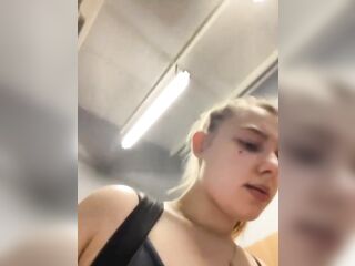 Junction Of Dong And Booty In Relentless Gym Session