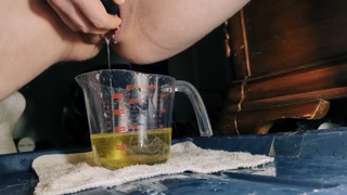 MESSY Desperation Piss Into Measuring Jug - Fan Request Granted 😘
