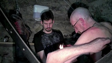 3 663 a old boy fucked and fisted hard in a sling