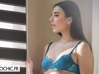 Milan Between 2 Chaps