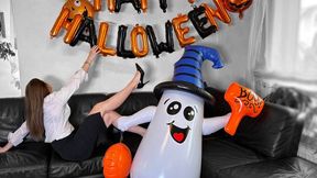 secretary destroys Halloween decorations