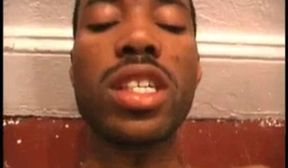 _submissiveebonygetsanal