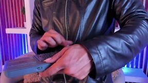 Victory Casuss Private Show