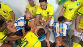 walterguess - surucopa - gangbang no ritimo da copa - jogadores dotados entrando com bola e tudo.
