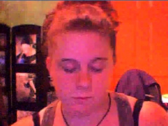 girl change clothe front webcam