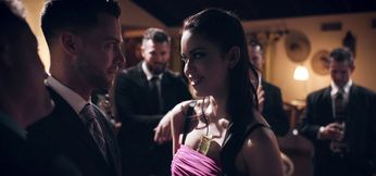 Cuck lets coworker fuck Latina MILF wife