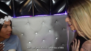 my friend goes to my house and we end up playing