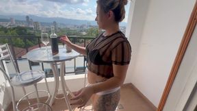 I Went to My Neighbor's Big Ass House for a Cup of Coffee and I Pay for It with Sex Without Condom