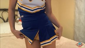 Cheerleader Cleo - Give me Some C-U-M!