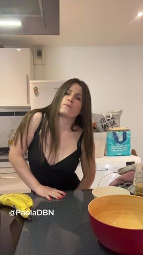 Solo in the Kitchen - I Play with the Spoon