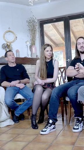 Three Women Plus Three Men Fucking During a Group Therapy Session with the Psy