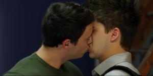 Spiderman : A gay XXX Parody - Will Braun butt Hump