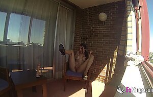 Sara ray masturbates in a balcony for everyone in madrid to see