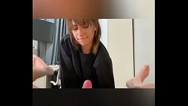 COMO LE ENCANTA COMERME EL CULO