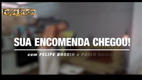 o entregador me comeu