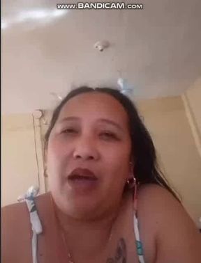 Horny pinay masturbates for her boyfriend on cam