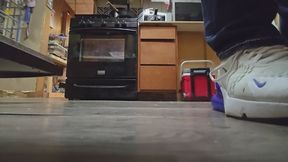 Crissy candid 270s in kitchen