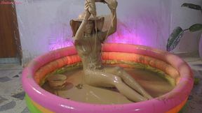 Wam!! Sale of Brownies Comes Out Very Messy