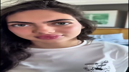 Brenda Trindade Sucks A Dick With Eye Contact