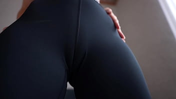 Facesitting In Nike Pro Leggings POV