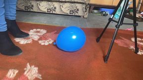 100kgs Bigbootylucy Stomps Balloons in High Heels! 2 Cameras with Slow Motion!