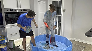 Wetsuit Filling with Messy Substances