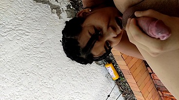SEÑORA MAYOR CON GRAN CULO ES UNA PUTA LE GUSTAN JOVENES. ALGUIEN QUIERE?