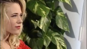 Big boobs blonde loves muscle guy in pussy in mouth