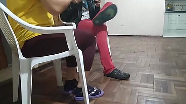 Por fin logré follarme ala mejor amiga de mi esposa cuando se queda en casa Que RICA COJIDA es una Gran puta
