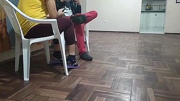 Por fin logré follarme ala mejor amiga de mi esposa cuando se queda en casa Que RICA COJIDA es una Gran puta