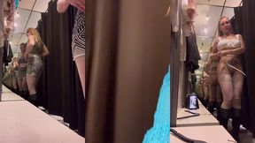 mode voyeur dans la cabine d essayage