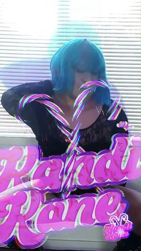 Kandi Kane Gets Down &amp; Dirty