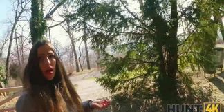 Marica Chanelle's girlfriend gets money for a steamy blowjob