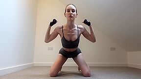 Clip-sofie Skye Slutty Personal Trainer Trains Your Cock