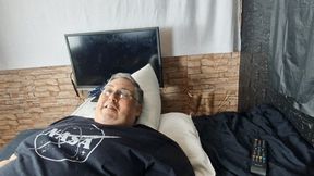 MASTURBATING MY VISIT IN THE MIDDLE OF THE NIGHT - BY BABE INFERNAL AND RENATO COLOSSOS - CLIP FULL