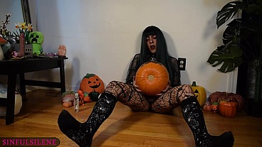 Goth Transgirl Silene Stuffs Pumpkin