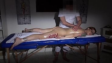 Amazing Foxy Sanie gets sensual massage