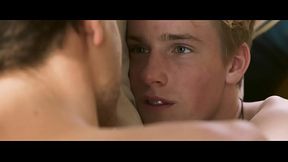 Louis Hofmann and Jannik Sch&uuml_mann in Die Mitte der Welt