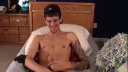Backwards Cap jerking and cumming