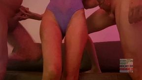 pareja swinger amateur en un trio cuckold hmh marido se viene 6 veces