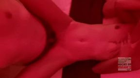 pareja swinger amateur en un trio cuckold hmh marido se viene 6 veces
