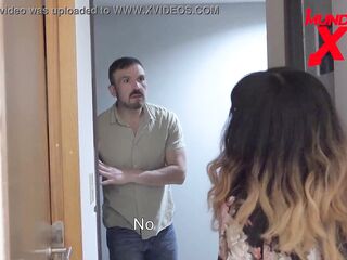 The neighbour's teen daughter is alone and gets drilled MUNDOXXX.COM