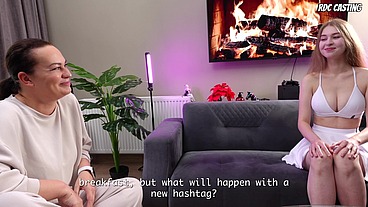 Explosive Blonde Lexy Flexi For The First Time In Porn And Dreams Of Getting 200 Creampie At The Same Time!