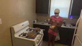 house wife paulani going live while cooking!