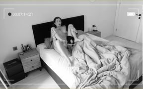 My Girlfriend's Stepmom Fucked Me While She Was in the Shower!