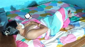 Bhabhi ne phone kar bhulai