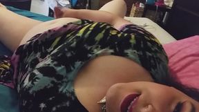 Thick Trans Girl Masturbates to Completion