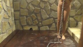 Inescapable Metal Bondage - Lena King in Heavy Chains - Full Clip mov SD