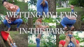 WETTING MY LEVIS IN THE PARK